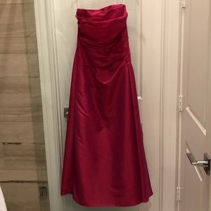 Strapless Formal Dress